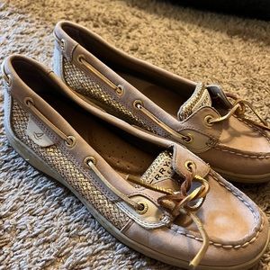 Sperry size 8.5